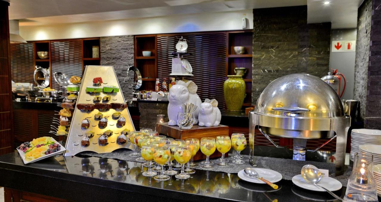 Anew Hotel Witbank Emalahleni Eksteriør bilde